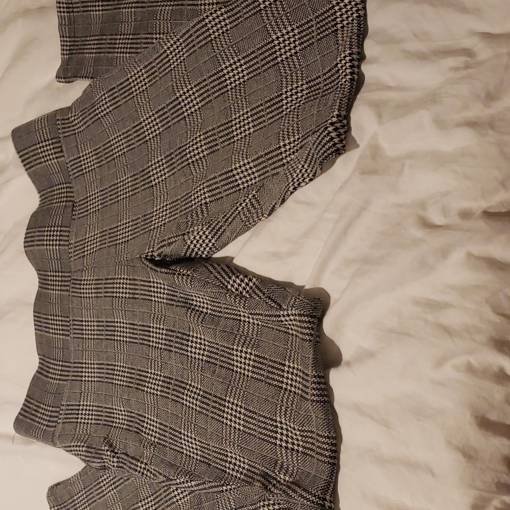 Tahari pants